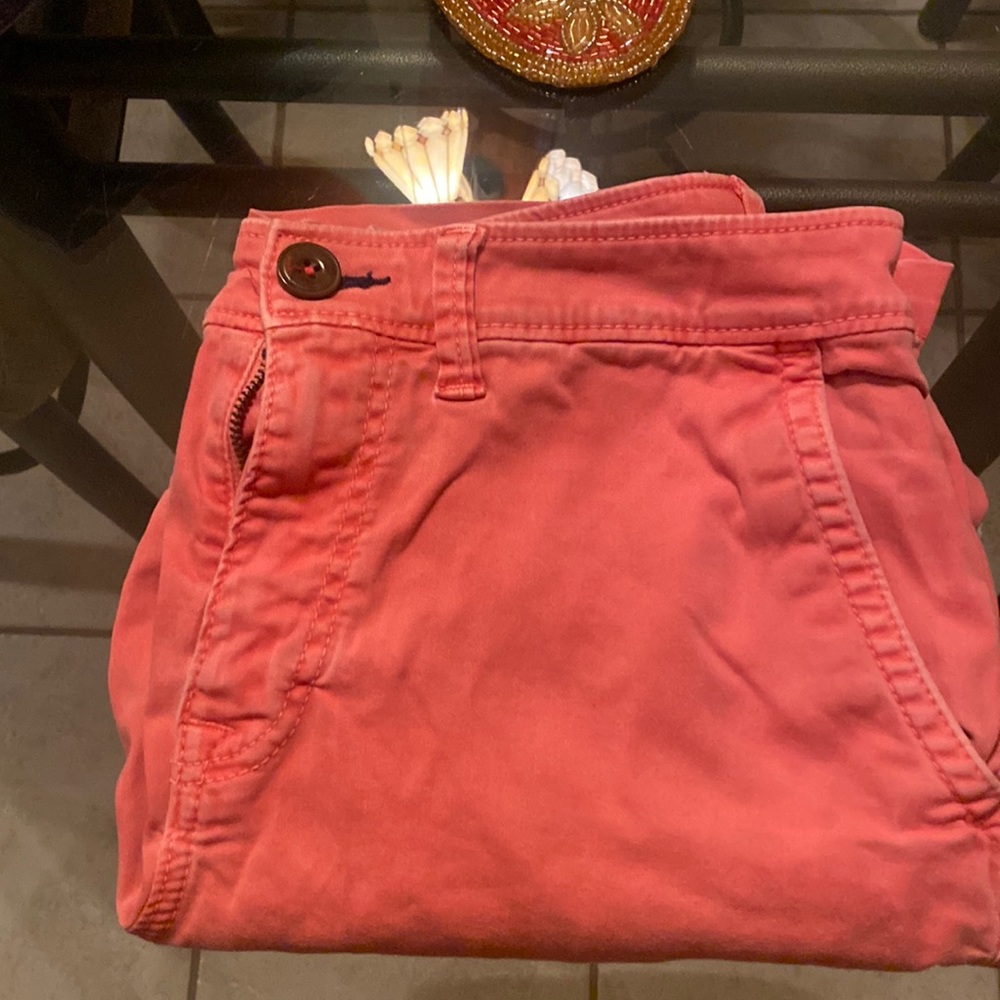 Men’s American Eagle Khaki Shorts